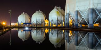 Natural gas storage tanks